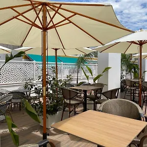 La Boutique Puerta Osario Hotel